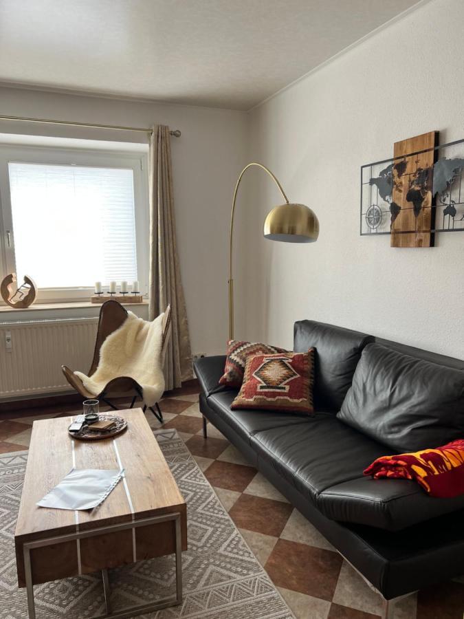 Sehr Schoene Wohnung,Komplett Neu Eingerichtet Limabach - Oberfrohna Esterno foto