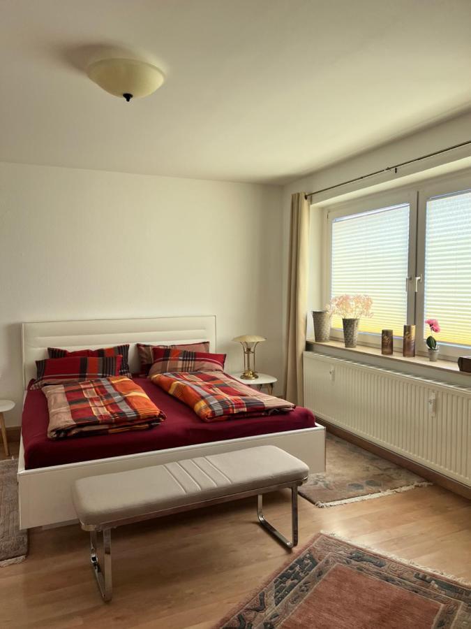 Sehr Schoene Wohnung,Komplett Neu Eingerichtet Limabach - Oberfrohna Esterno foto