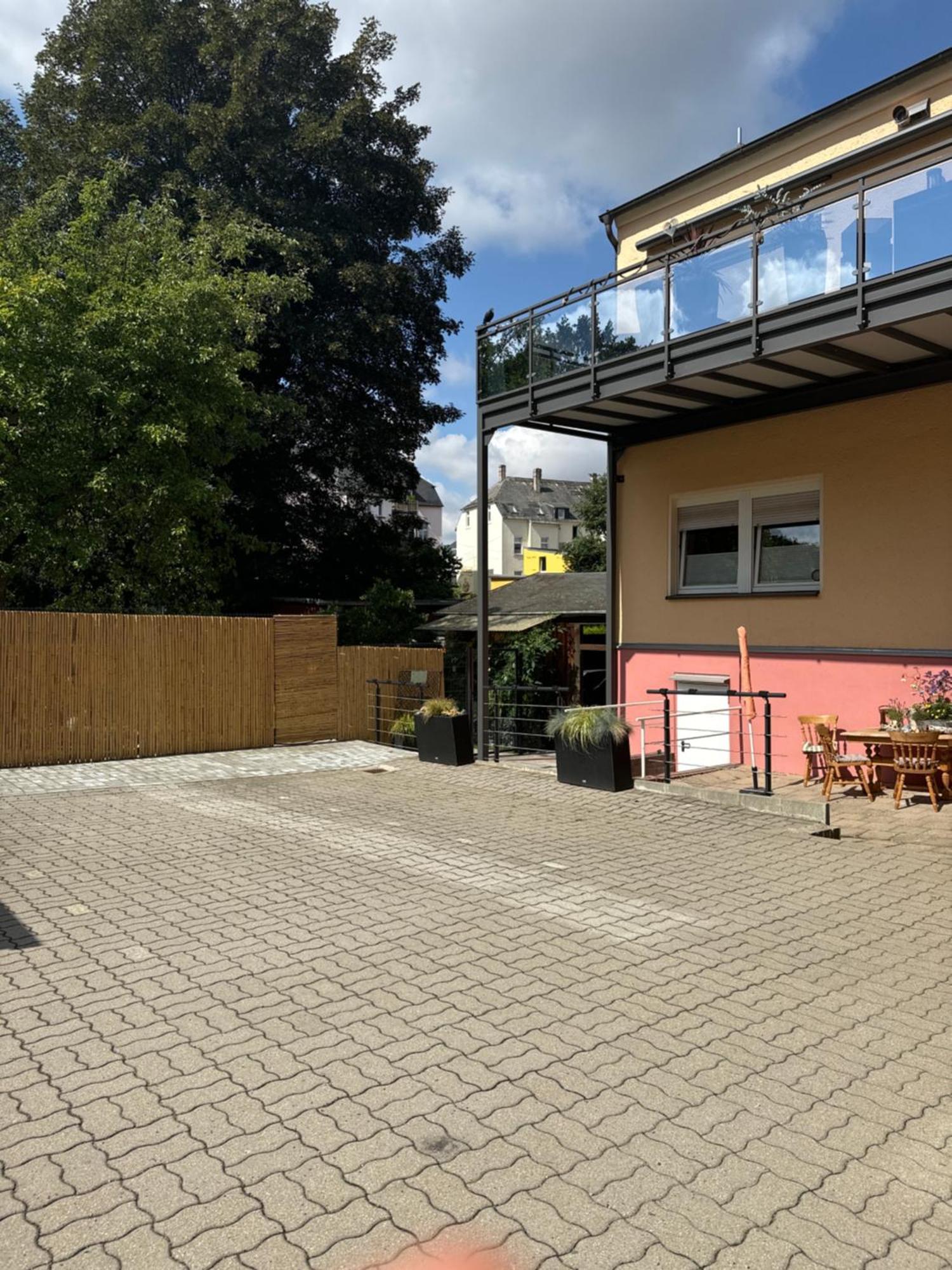 Sehr Schoene Wohnung,Komplett Neu Eingerichtet Limabach - Oberfrohna Esterno foto